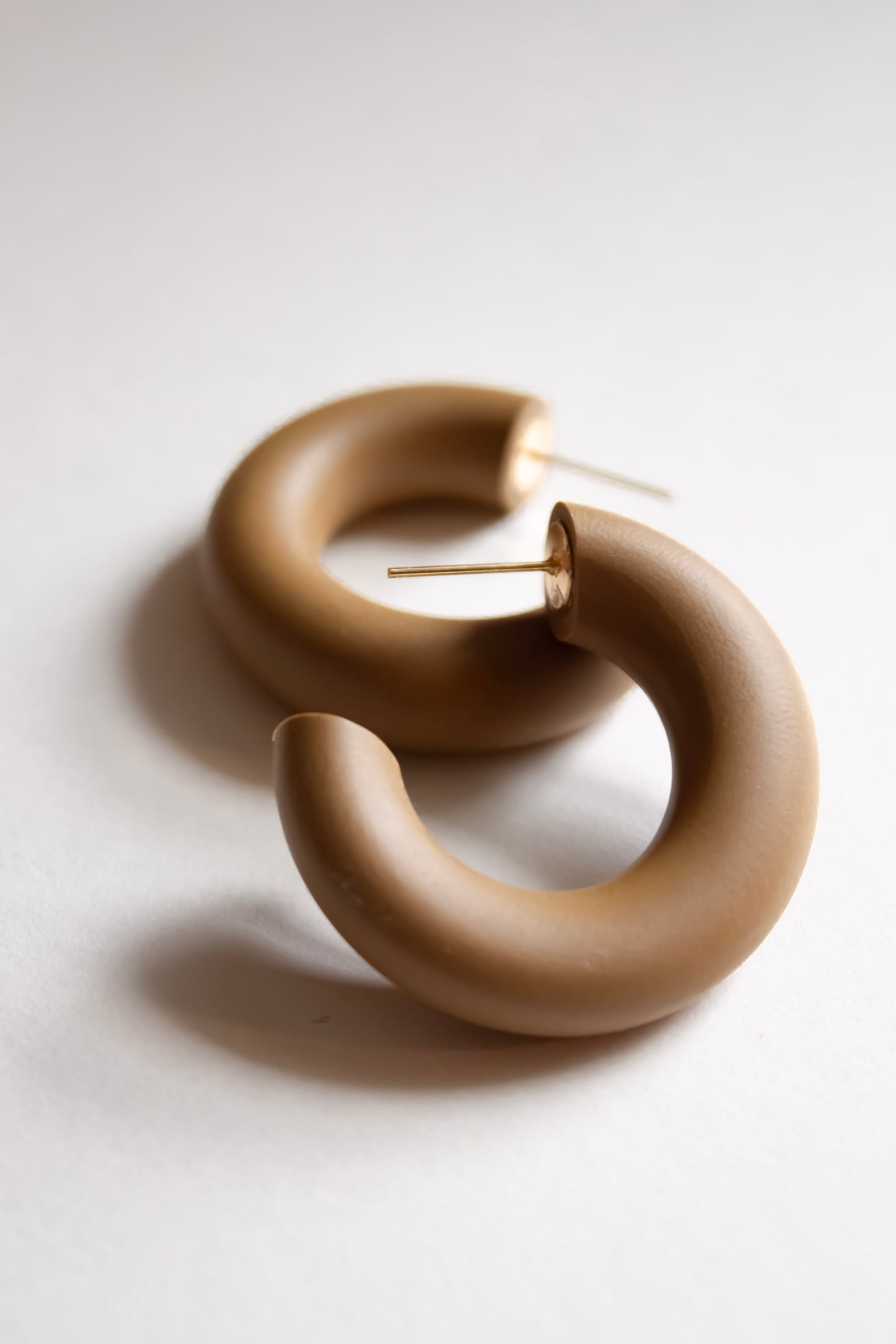 Classic Chunky Hoops