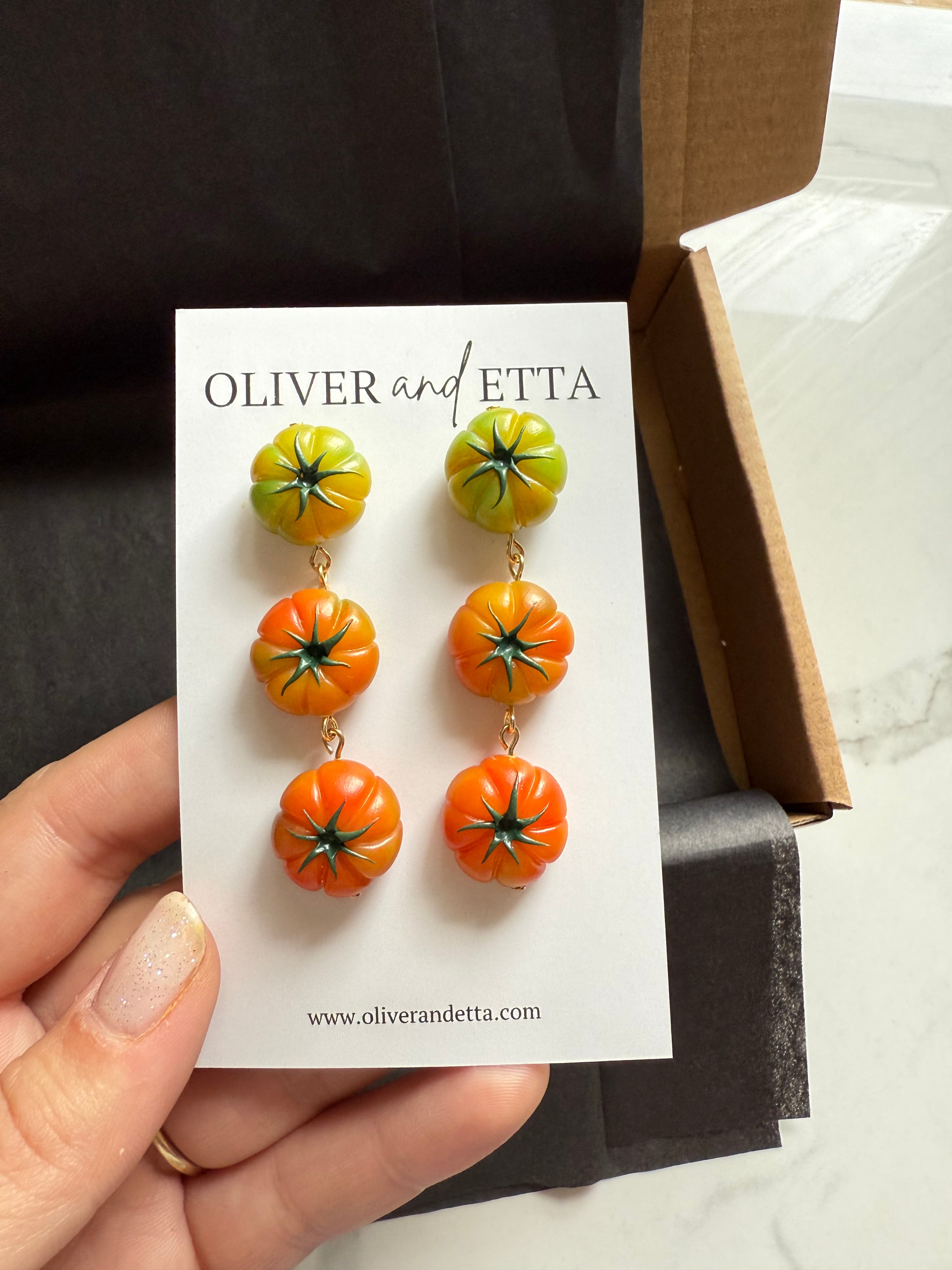 Ripening Heirloom Tomato Earrings – Oliver and Etta