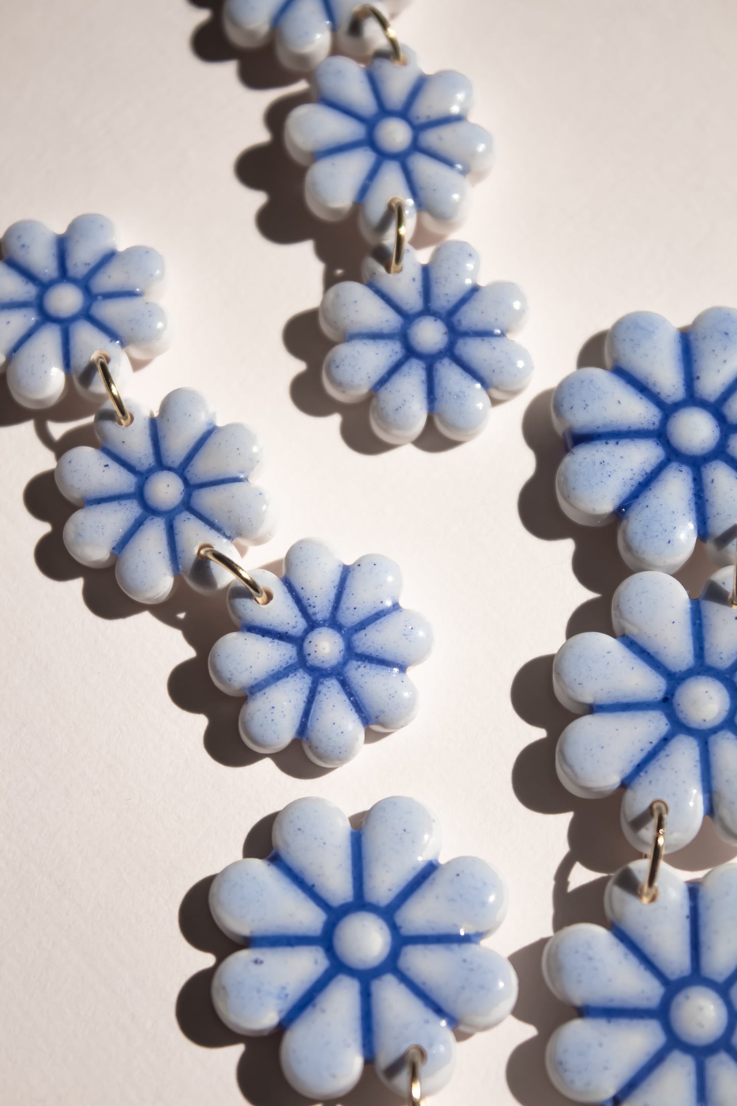 Faux Ceramic Daisies